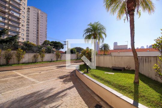 Área externa de apartamento à venda com 2 quartos, 57m² em Vila Bertioga, São Paulo