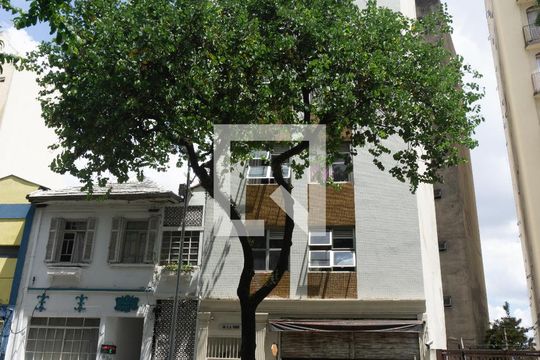 Fachada de kitnet/studio para alugar com 1 quarto, 29m² em Bela Vista, São Paulo