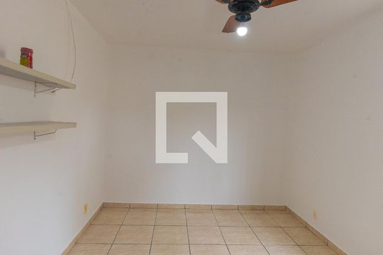 Quarto de apartamento à venda com 1 quarto, 63m² em Vila Proost de Souza, Campinas