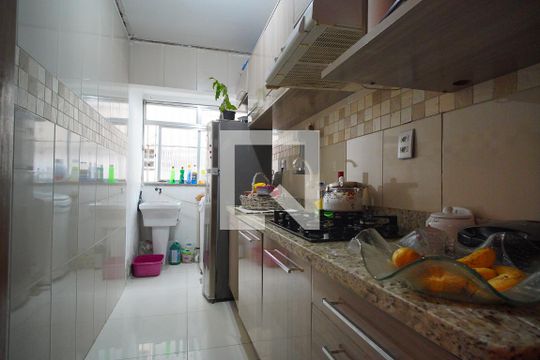 Cozinha de apartamento à venda com 1 quarto, 49m² em Jardim Dona Leopoldina, Porto Alegre
