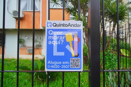 Plaquinha de apartamento à venda com 1 quarto, 49m² em Jardim Dona Leopoldina, Porto Alegre