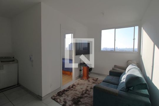 Sala de apartamento para alugar com 2 quartos, 38m² em Vila Inglesa, São Paulo