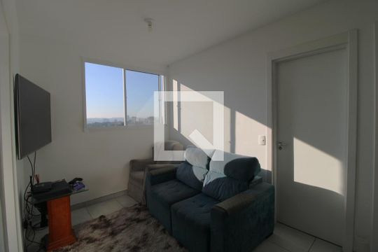 Sala de apartamento para alugar com 2 quartos, 38m² em Vila Inglesa, São Paulo