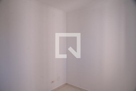 Quarto 2 de apartamento para alugar com 2 quartos, 47m² em Vila Palmares, Santo André