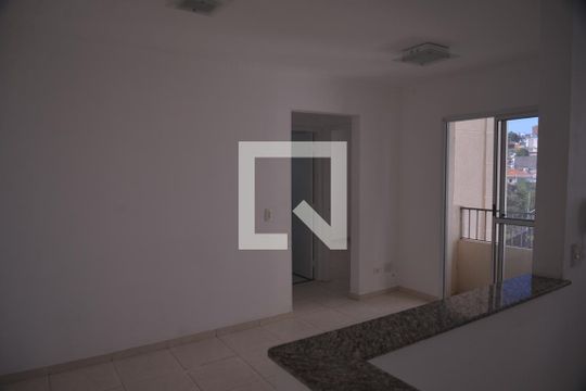 Sala de apartamento para alugar com 2 quartos, 47m² em Vila Palmares, Santo André