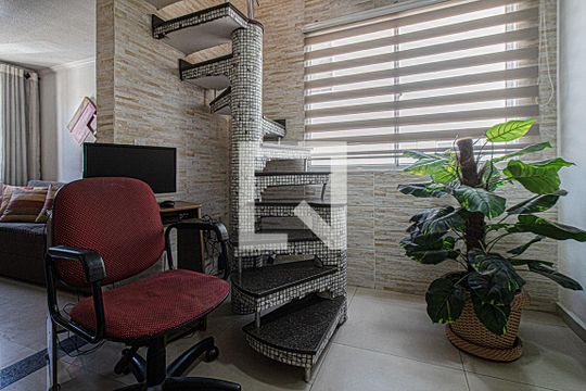 acesso para os pisos de apartamento à venda com 3 quartos, 75m² em São João Clímaco, São Paulo