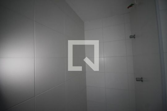 Banheiro de apartamento à venda com 1 quarto, 28m² em Socorro, São Paulo