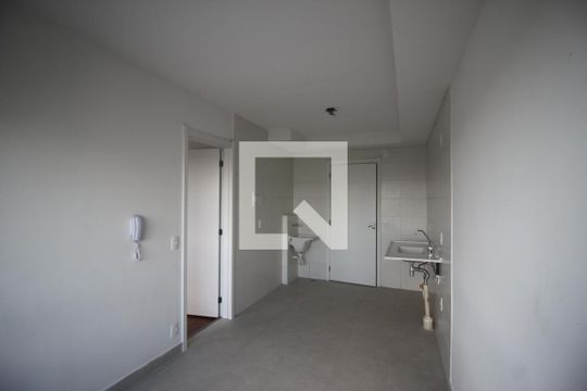 Apartamento à venda com 1 quarto, 28m² em Socorro, São Paulo