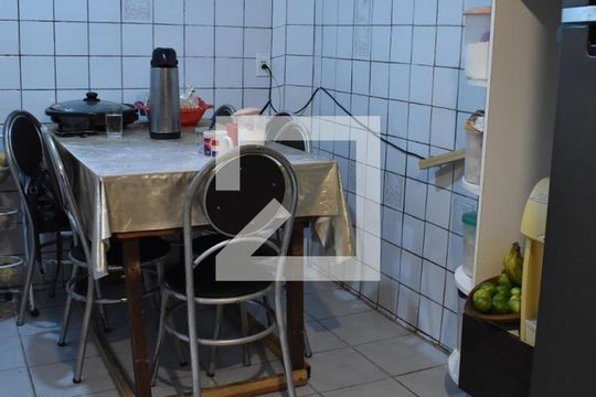 Cozinha de casa para alugar com 5 quartos, 230m² em Boqueirão, Curitiba