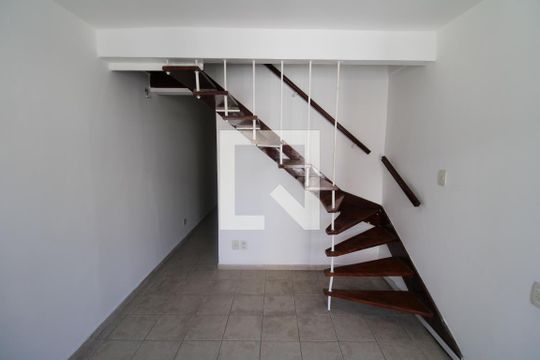 Sala de casa para alugar com 2 quartos, 70m² em Vila Maria Alta, São Paulo
