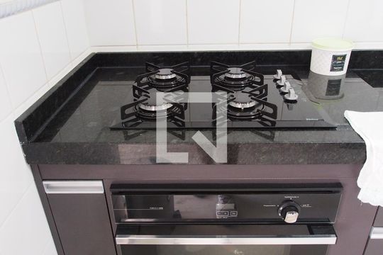 Cozinha e Área de Serviço de apartamento à venda com 2 quartos, 77m² em Vila Maringa, Jundiaí