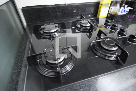 Cozinha de apartamento à venda com 3 quartos, 80m² em Morumbi, São Paulo