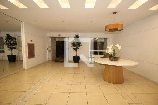 Área comum de apartamento à venda com 3 quartos, 80m² em Morumbi, São Paulo