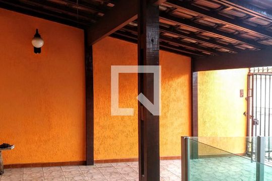 vagas de casa à venda com 4 quartos, 270m² em Conjunto California, Belo Horizonte