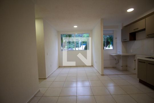 Sala de apartamento à venda com 2 quartos, 44m² em Vargem Grande, Rio de Janeiro