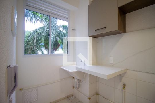 Cozinha e Área de Serviço de apartamento à venda com 2 quartos, 44m² em Vargem Grande, Rio de Janeiro