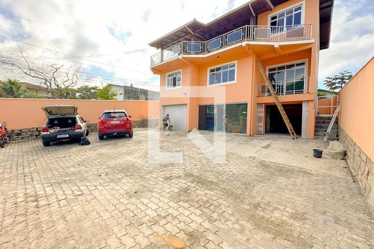 Área Externa de apartamento para alugar com 3 quartos, 80m² em São João do Rio Vermelho, Florianópolis