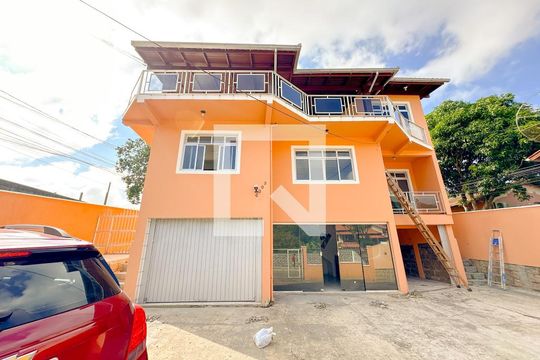 Fachada de apartamento para alugar com 3 quartos, 80m² em São João do Rio Vermelho, Florianópolis