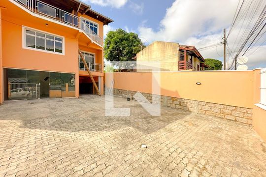 Área Externa de apartamento para alugar com 3 quartos, 80m² em São João do Rio Vermelho, Florianópolis