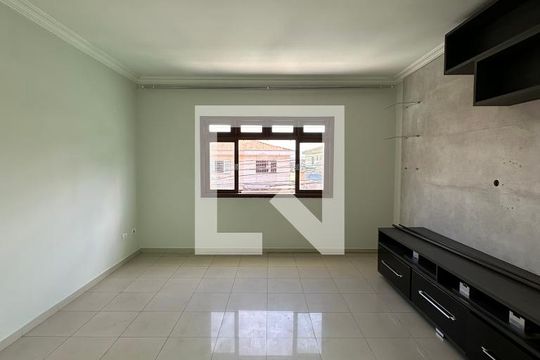 Casa para alugar com 4 quartos, 234m² em Jaguaré, São Paulo