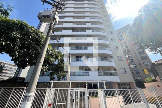 Fachada de apartamento para alugar com 1 quarto, 55m² em Vila Guarani (z Sul), São Paulo