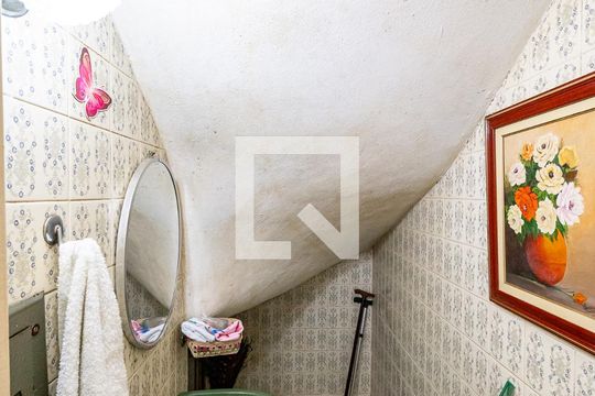 Lavabo de casa à venda com 3 quartos, 200m² em Vila Paulista, São Paulo