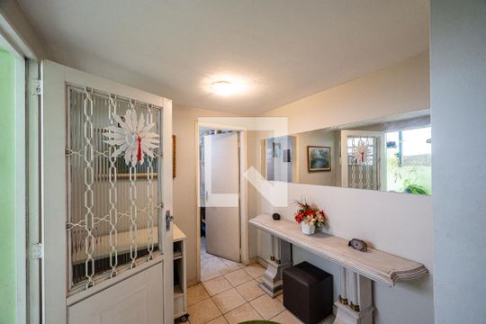 Entrada de casa à venda com 3 quartos, 200m² em Vila Paulista, São Paulo