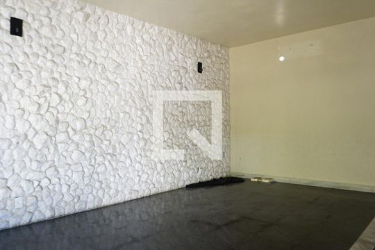 sala de casa para alugar com 3 quartos, 480m² em Freguesia (jacarepaguá), Rio de Janeiro