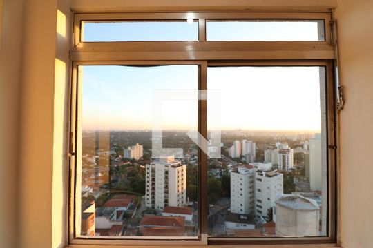 Detalhe da cozinha de apartamento para alugar com 1 quarto, 30m² em Sumarezinho, São Paulo