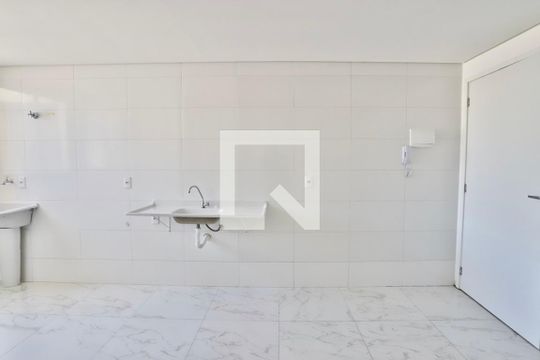 Sala / Cozinha de apartamento à venda com 1 quarto, 29m² em Vila Prudente, São Paulo