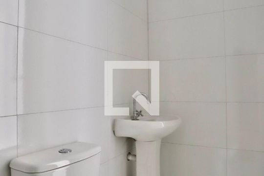 Banheiro de apartamento à venda com 1 quarto, 29m² em Vila Prudente, São Paulo