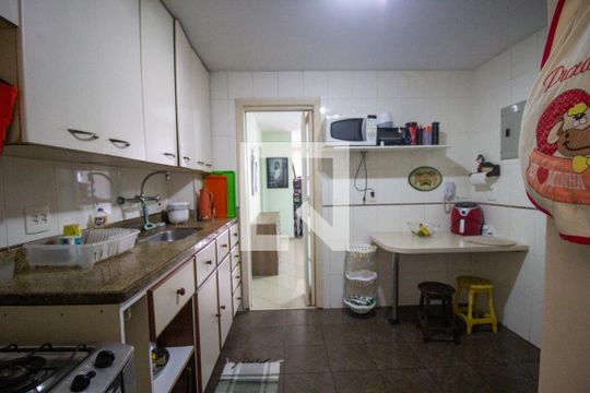 Cozinha e Área de Serviço de apartamento à venda com 3 quartos, 88m² em Recreio dos Bandeirantes, Rio de Janeiro