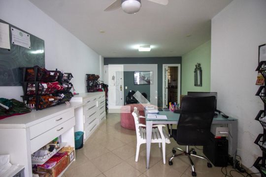 Sala de apartamento à venda com 3 quartos, 88m² em Recreio dos Bandeirantes, Rio de Janeiro