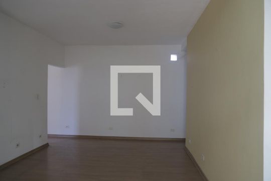 Sala de casa à venda com 6 quartos, 240m² em Planalto Paulista, São Paulo