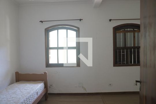 Quarto 2 de casa à venda com 6 quartos, 240m² em Planalto Paulista, São Paulo