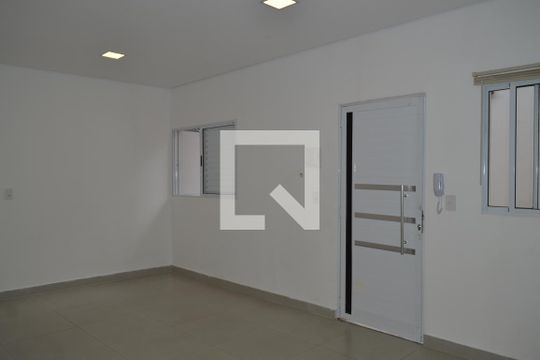 Kitnet/Studio para alugar com 1 quarto, 28m² em Ipiranga, São Paulo