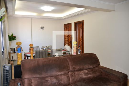 Sala de apartamento à venda com 3 quartos, 100m² em Cerâmica, São Caetano do Sul