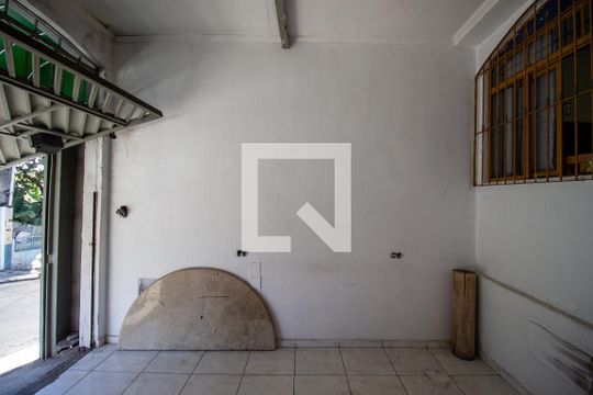 Garagem de casa para alugar com 3 quartos, 100m² em Vila Progresso (zona Leste), São Paulo