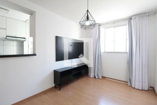 Sala de apartamento para alugar com 2 quartos, 52m² em Castelo, Belo Horizonte