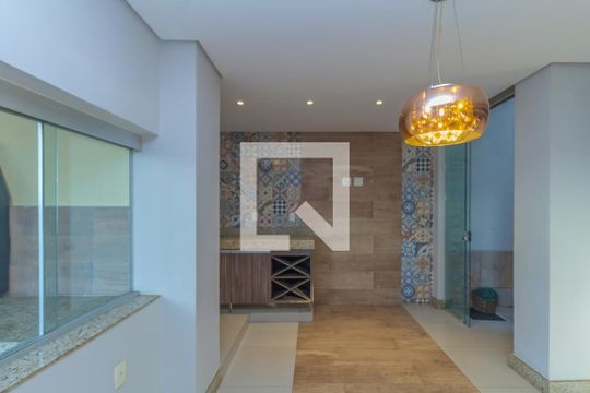 Cozinha de casa à venda com 3 quartos, 390m² em Concórdia, Belo Horizonte