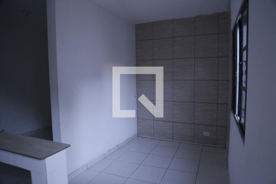 Sala de casa para alugar com 1 quarto, 60m² em Parque São Luís, São Paulo