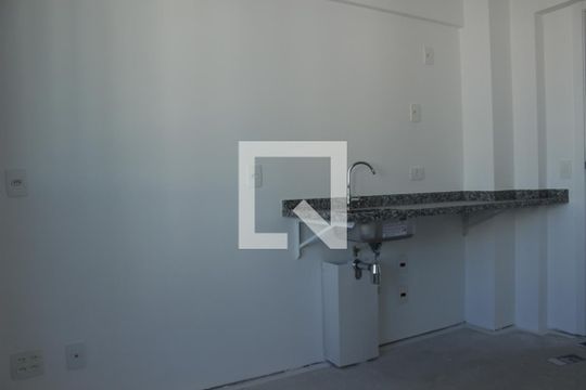 Cozinha de kitnet/studio à venda com 1 quarto, 21m² em Jardim Paulista, São Paulo