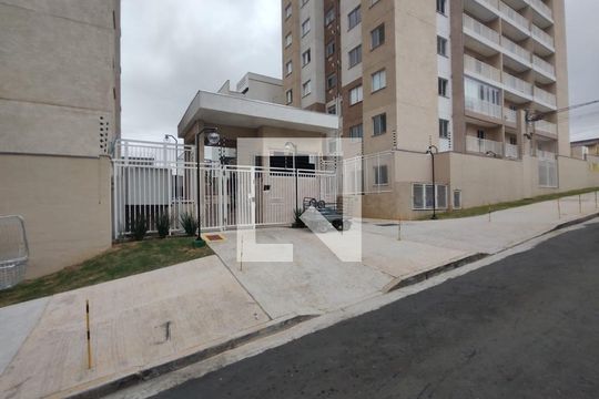 Fachada de apartamento à venda com 1 quarto, 30m² em Parque Vitoria, São Paulo