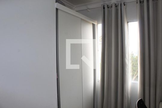 Escritório de apartamento para alugar com 3 quartos, 70m² em Jardim Sabiá, Cotia