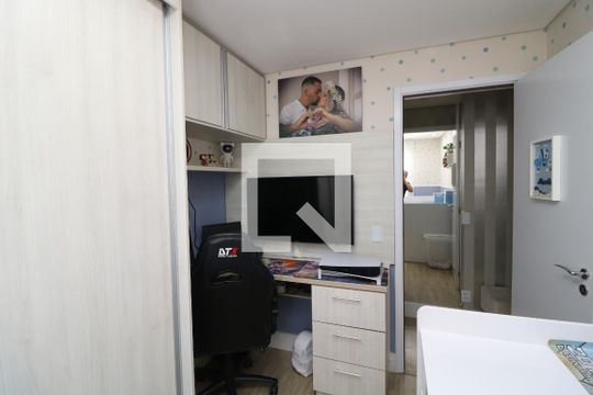Quarto de apartamento à venda com 2 quartos, 47m² em Jardim Colonial, São Paulo