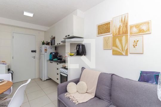 Sala de apartamento à venda com 2 quartos, 33m² em Cambuci, São Paulo