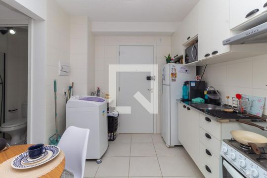 Cozinha de apartamento à venda com 2 quartos, 33m² em Cambuci, São Paulo