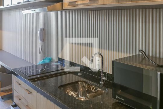 Cozinha de kitnet/studio para alugar com 1 quarto, 27m² em Perdizes, São Paulo