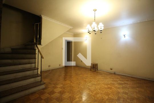 Casa à venda com 3 quartos, 100m² em Jardim São Paulo, São Paulo