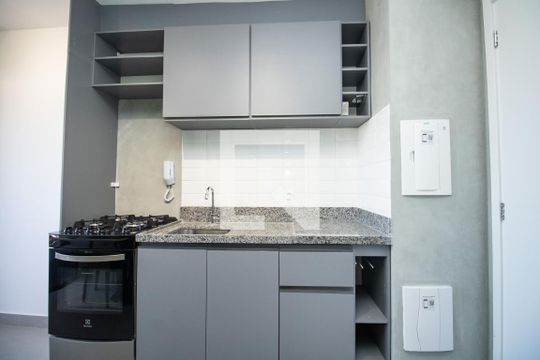Cozinha, panorâmica  de apartamento à venda com 1 quarto, 32m² em Indianópolis, São Paulo
